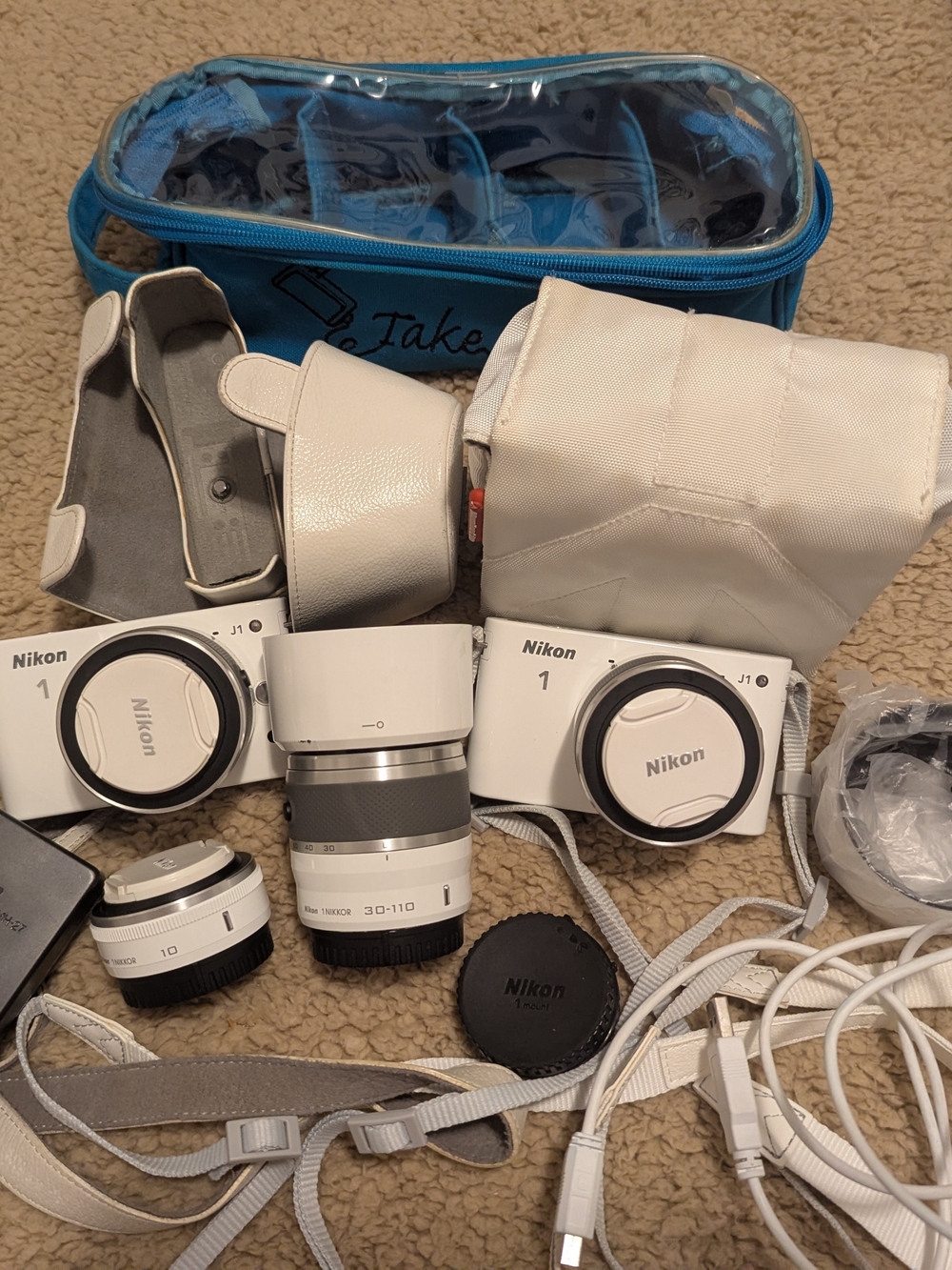 Nikon 1 Mirrorless Camera Bundle - White